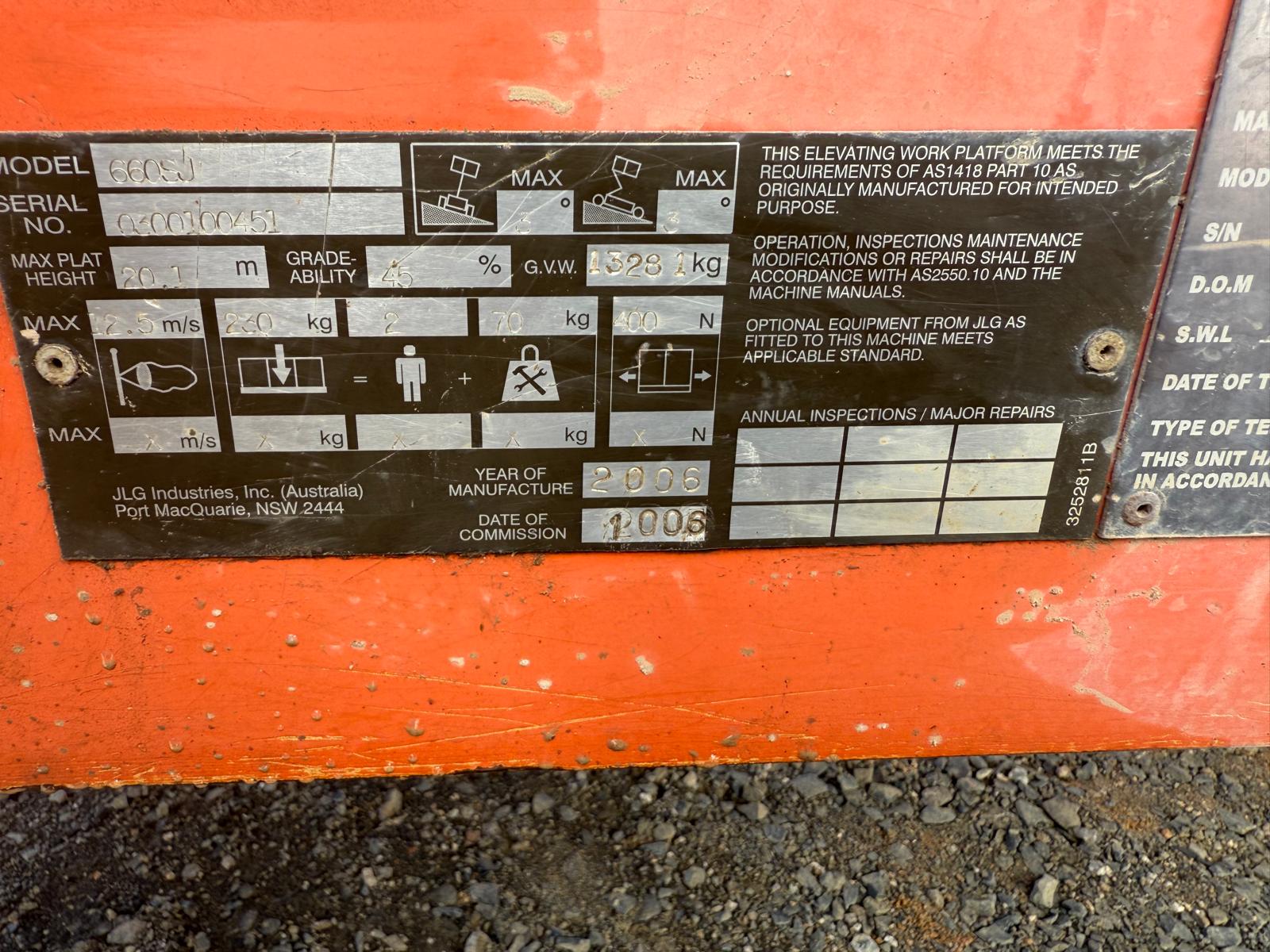 Sold - Scissor Lift - View 2